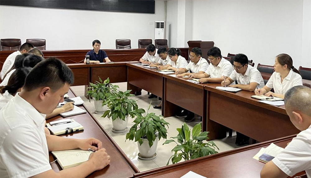 城建投公司召開(kāi)全體員工大會(huì)暨安全生產(chǎn)、保密工作會(huì)議?